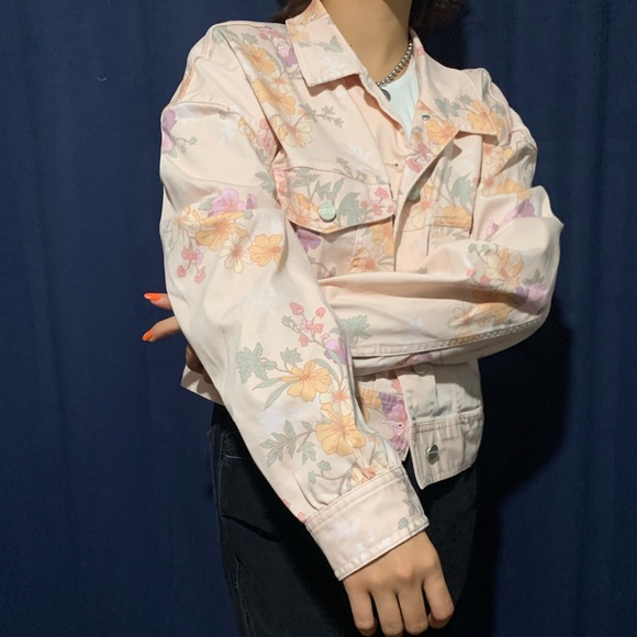 Floral Denim Jacket - Picture 2 of 3